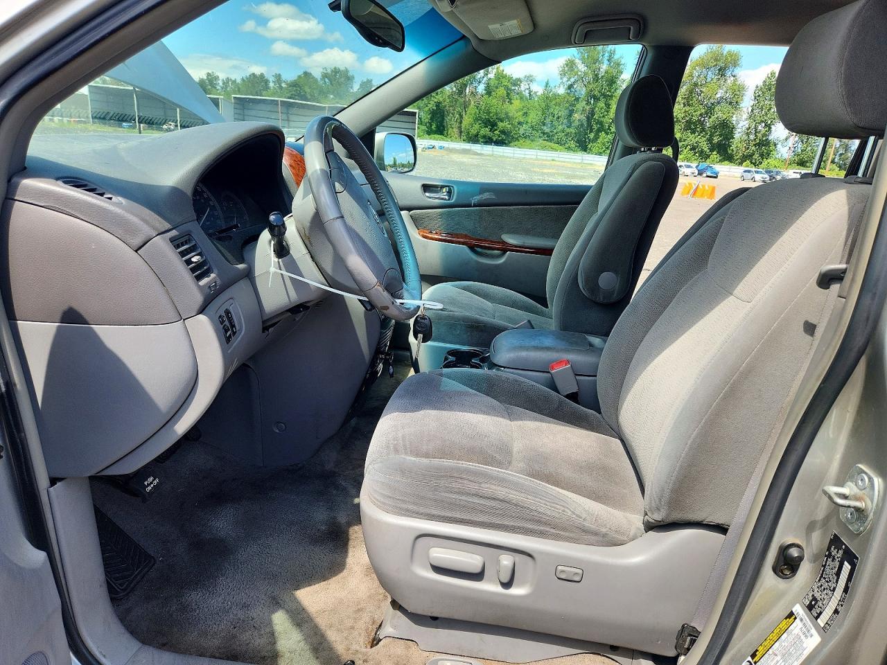 2005 Toyota Sienna Xle 7 Passenger - Фото 7