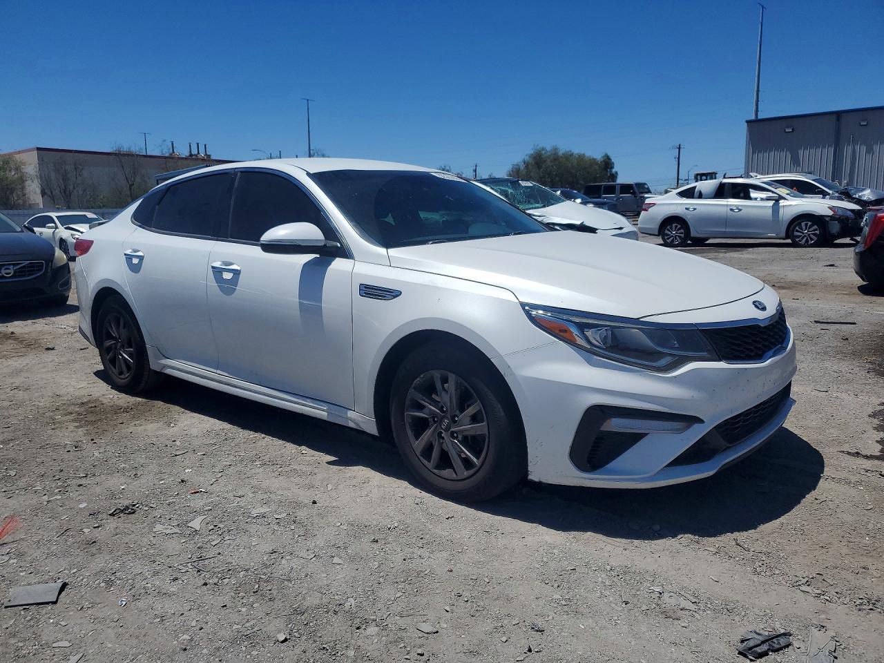 2019 Kia Optima Lx - Image 4