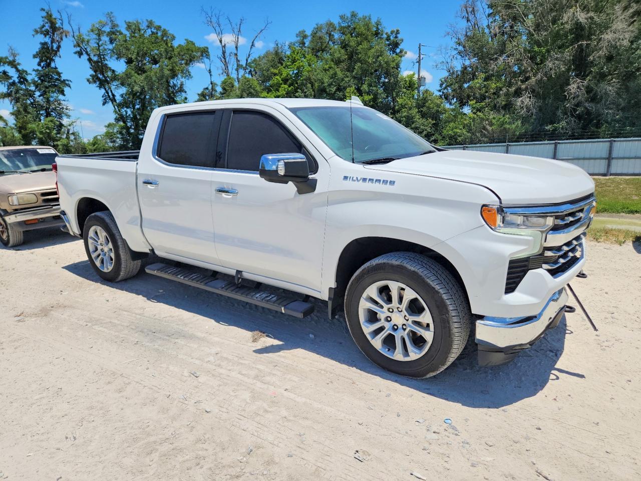 2023 Chevrolet Silverado C1500 Ltz - Фото 4