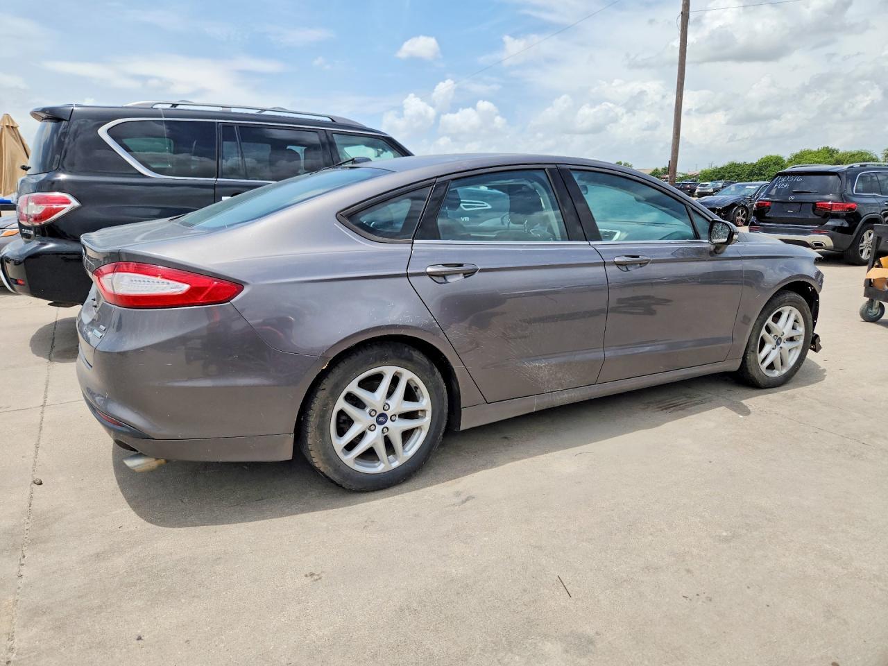 2013 Ford Fusion Se - Фото 3