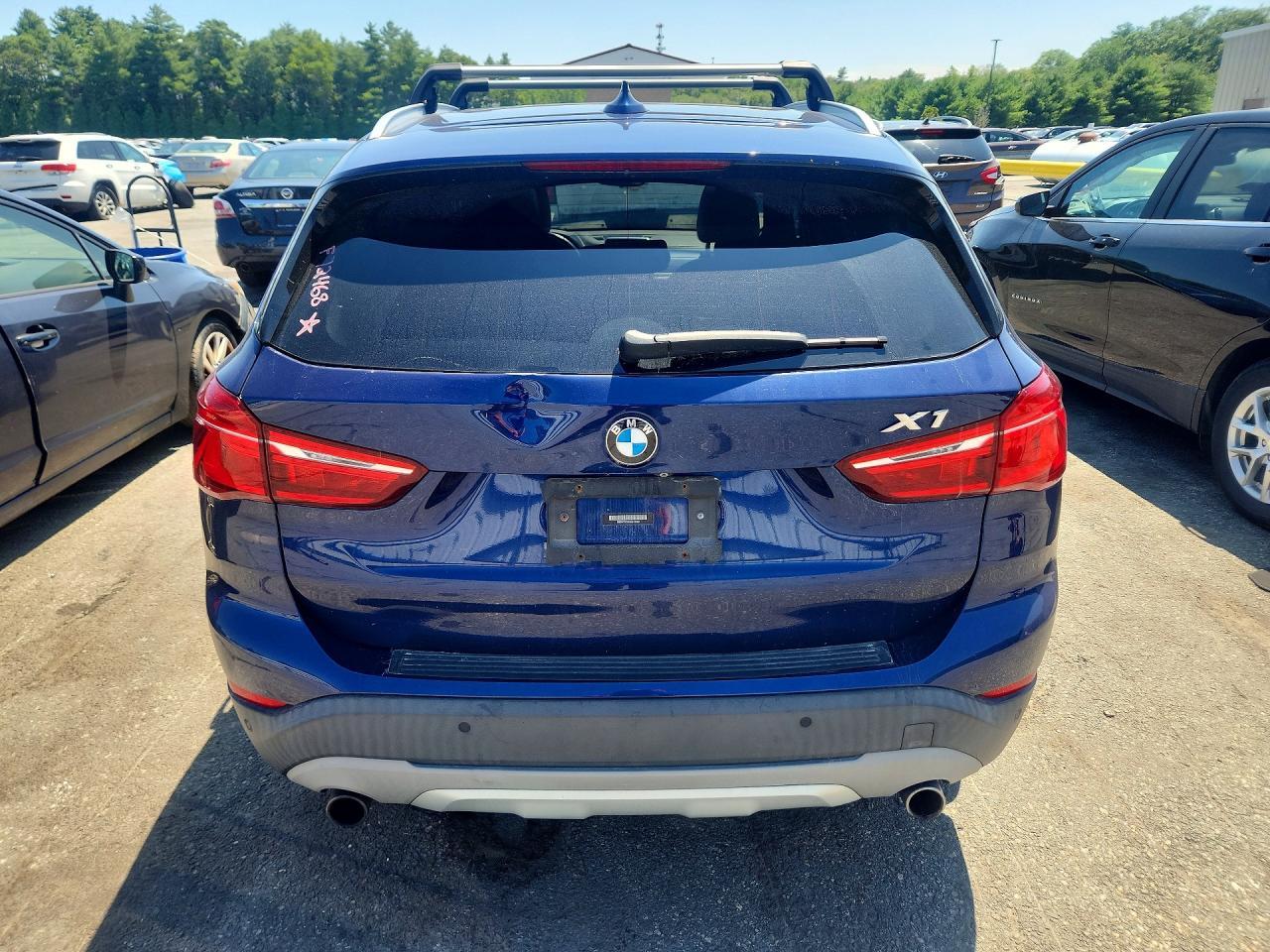 2017 BMW X1 xDrive28I - Фото 6