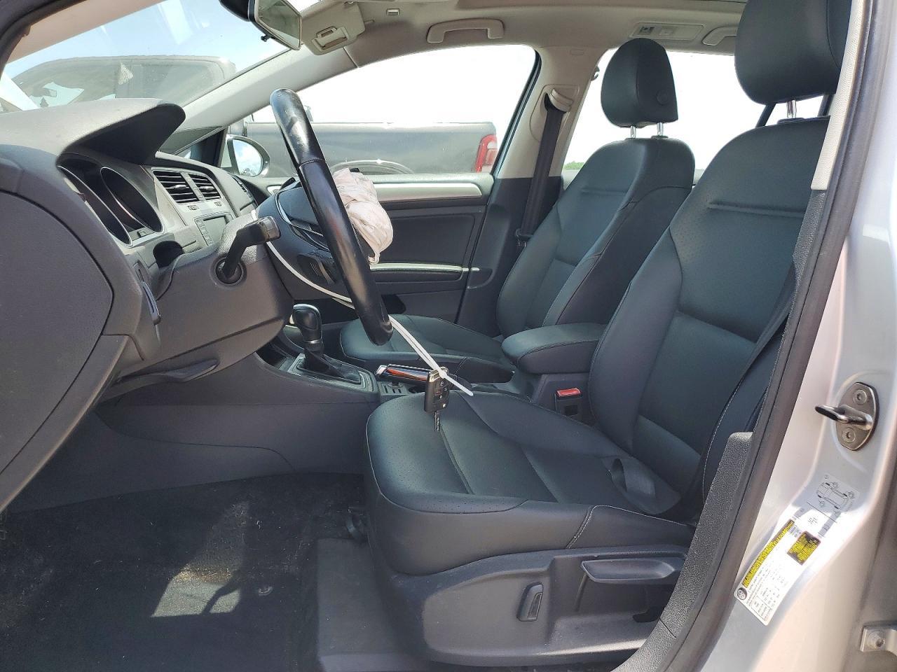 2016 Volkswagen Golf Sportwagen S - Image 7