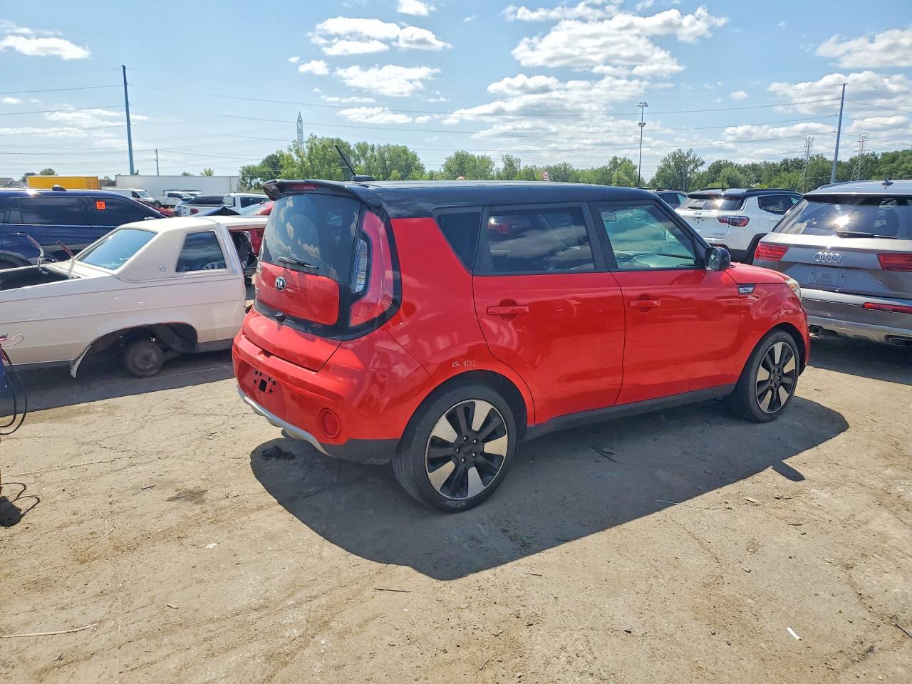 2019 Kia Soul + - Фото 3
