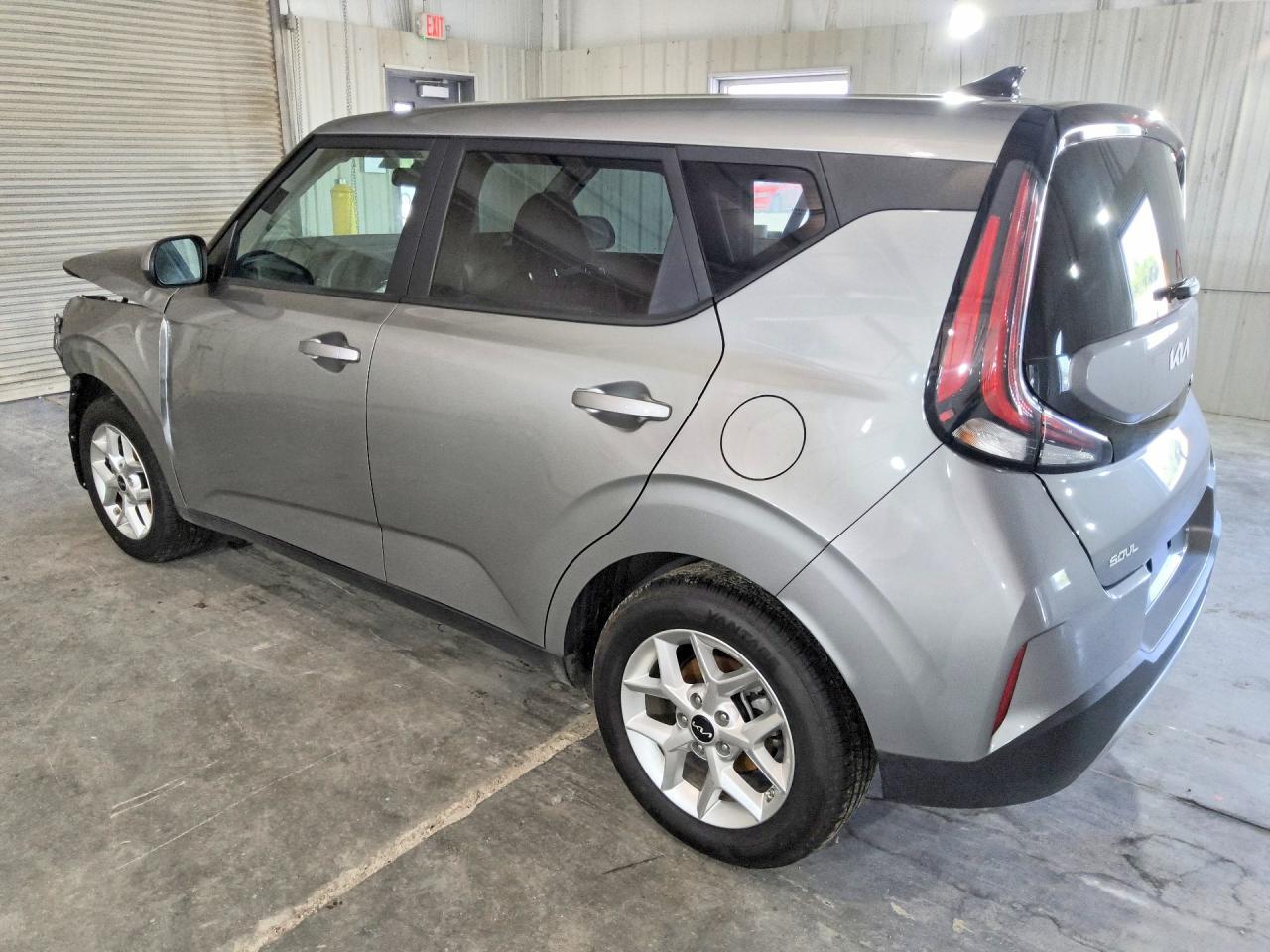 2015 Kia Soul Base - Image 2