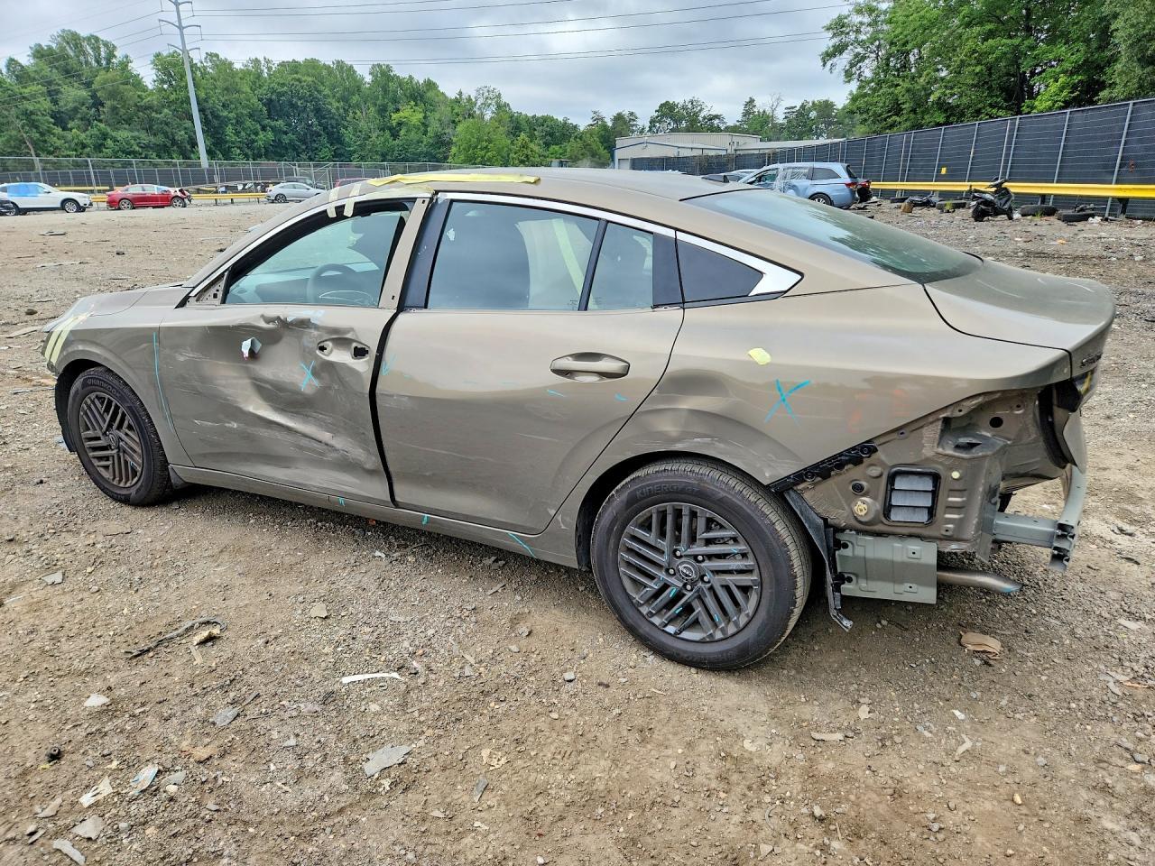 2026 Nissan Sentra - Фото 2