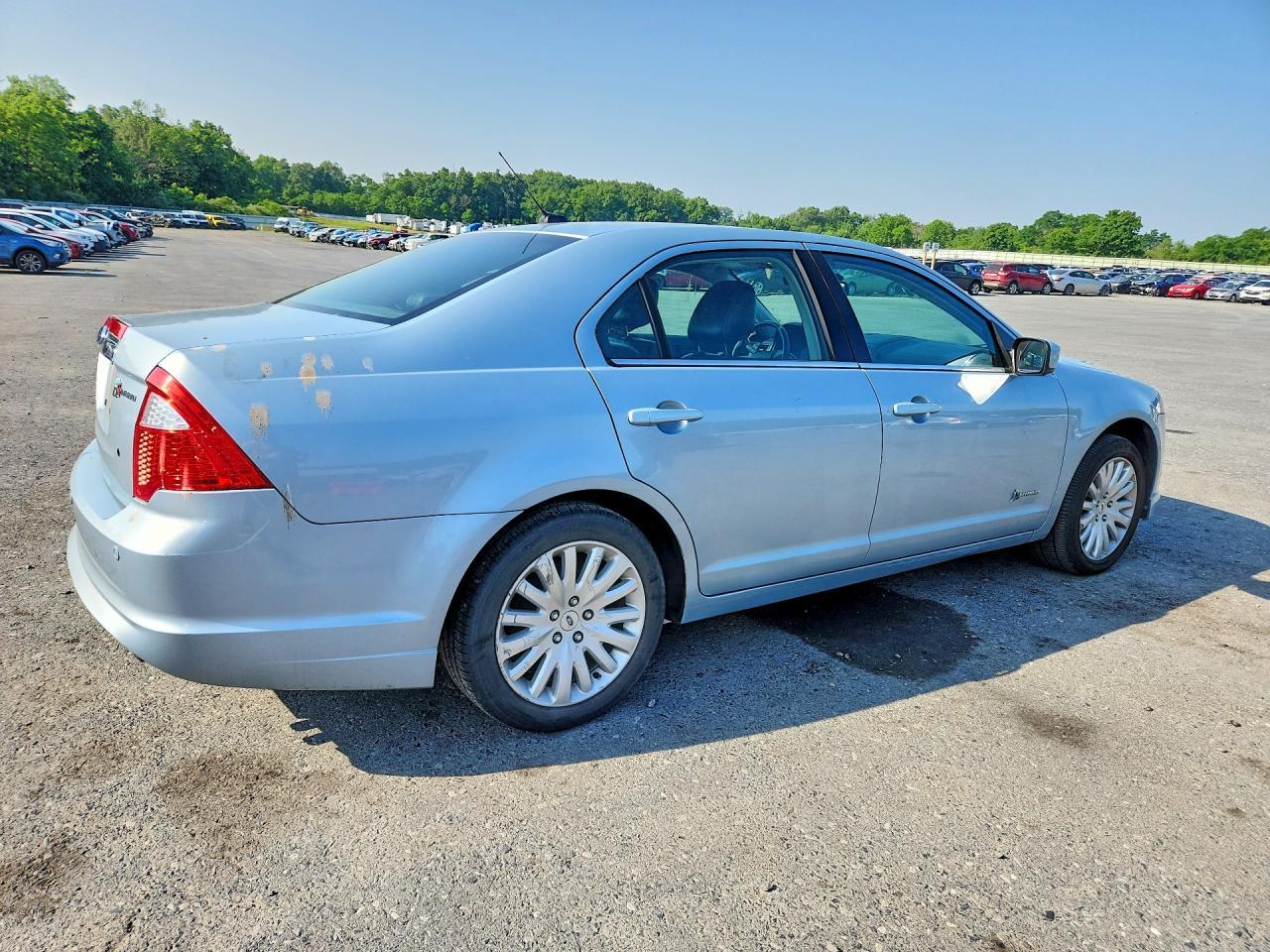 2010 Ford Fusion Hybrid - Фото 3