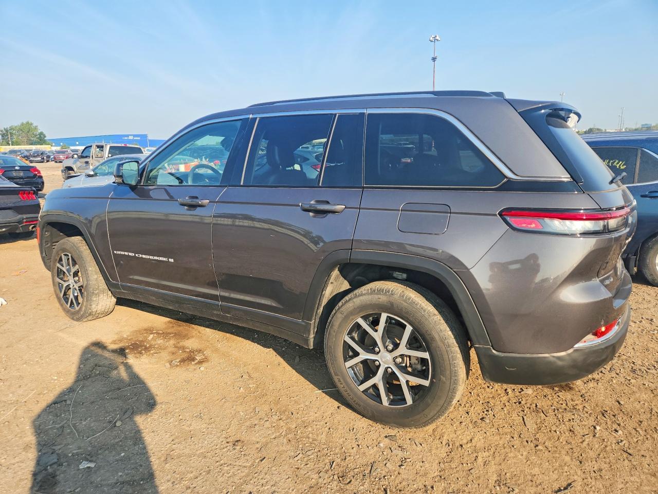 2023 Jeep Grand Cherokee Limited - Фото 2