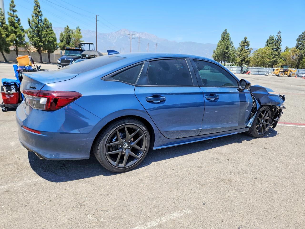 2026 Honda Civic Sport - Фото 3