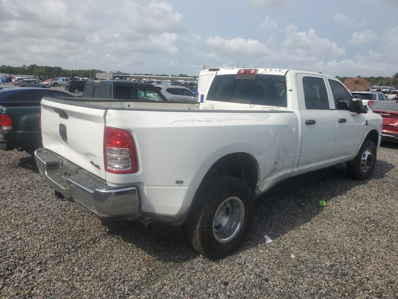 2024 Ram 3500 Tradesman - Image 3