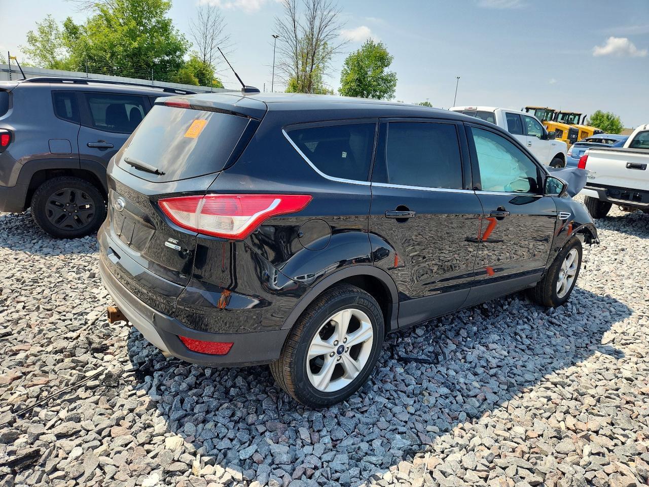 2014 Ford Escape Se - Image 3