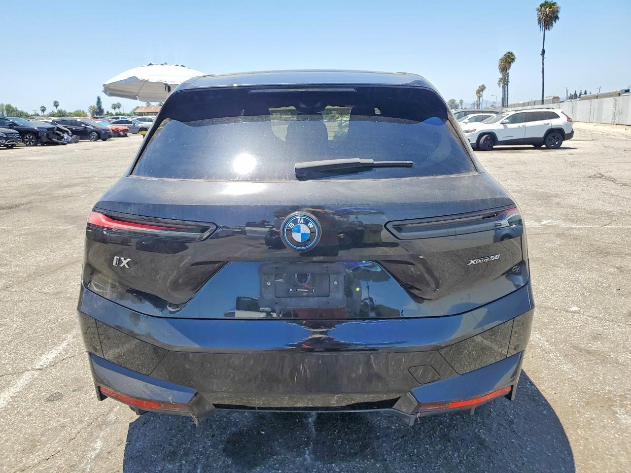 2025 BMW Ix xDrive50 - Image 6