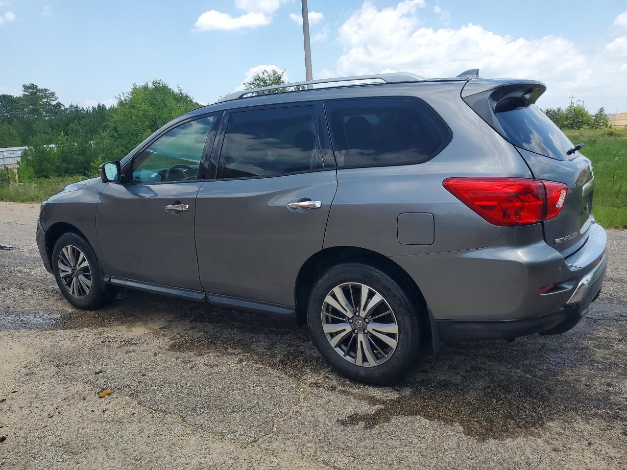 2019 Nissan Pathfinder Sl - Image 2