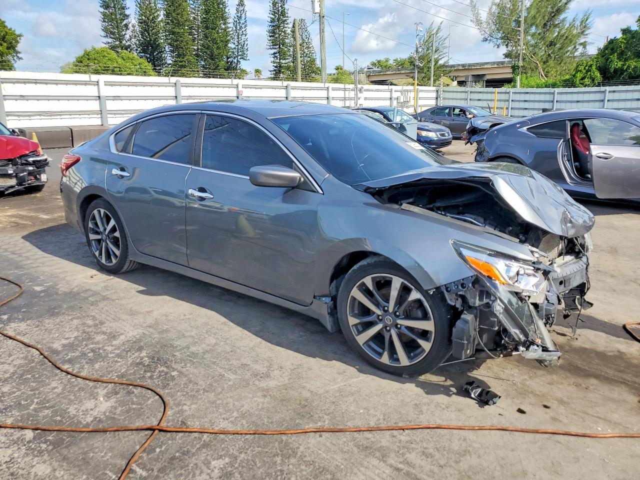 2018 Nissan Altima 2.5 S - Image 4