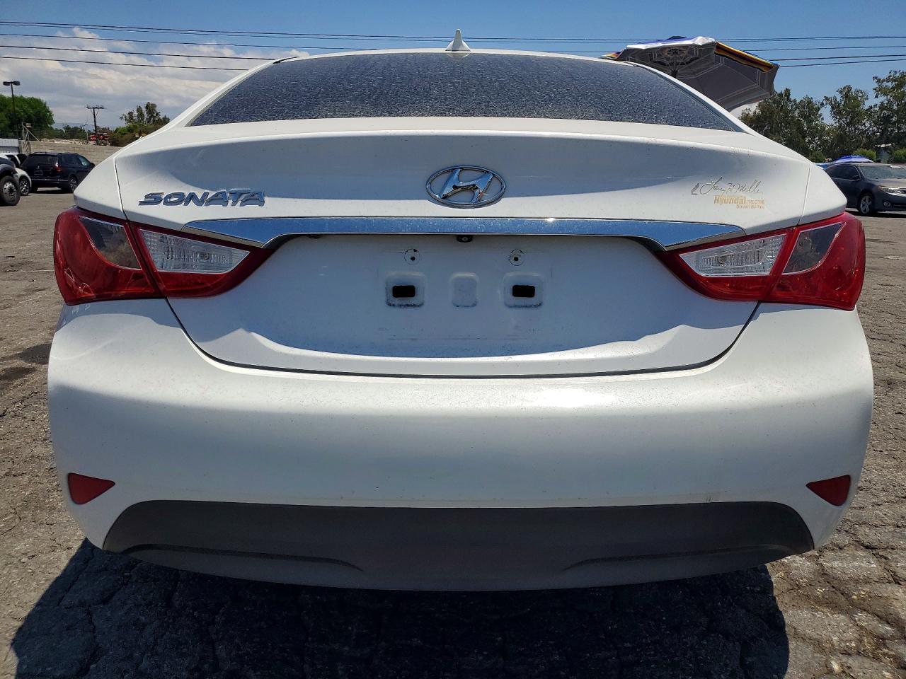 2014 Hyundai Sonata Gls - Image 6