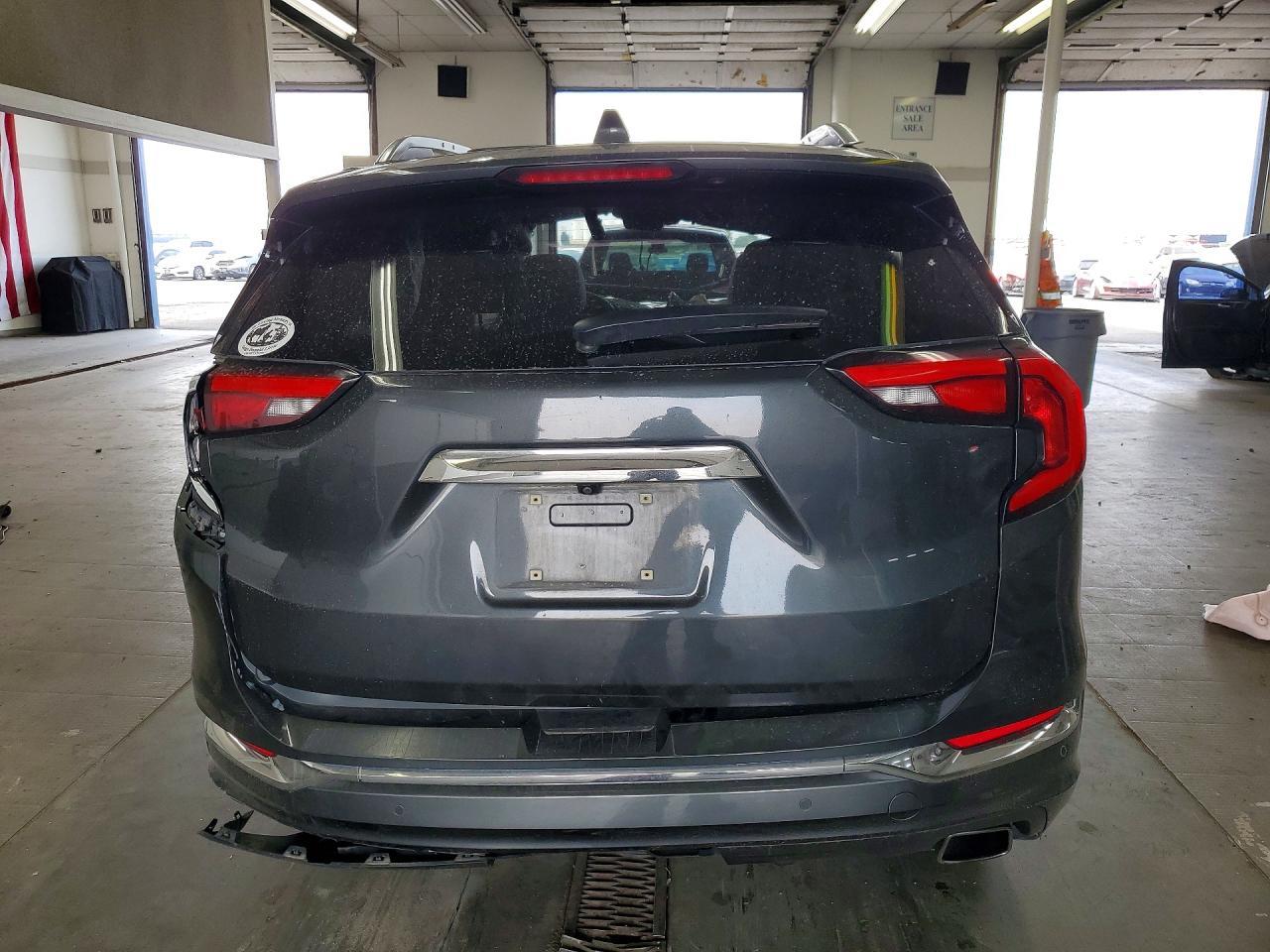 2019 GMC Terrain Denali - Фото 6