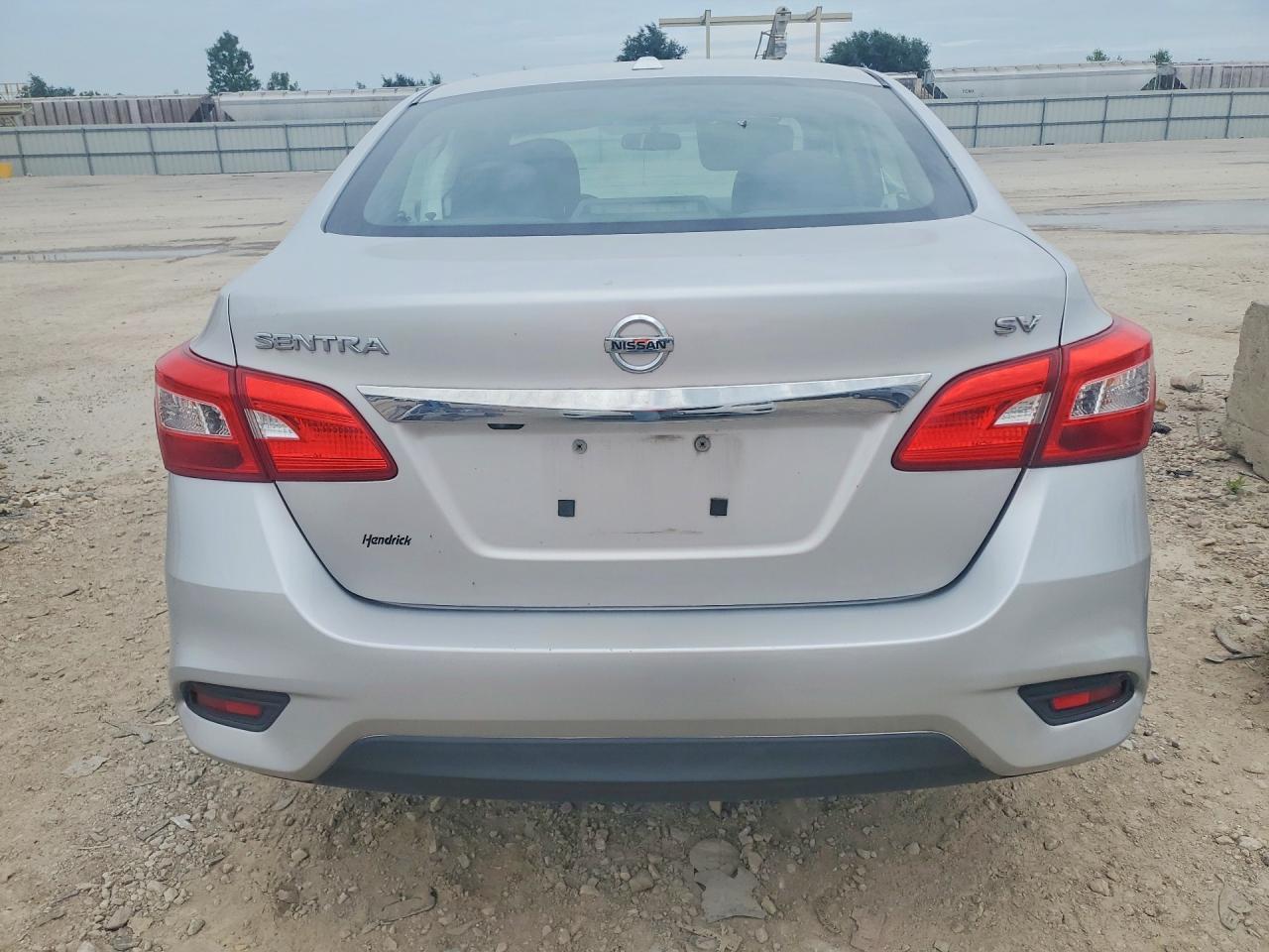 2016 Nissan Sentra Sv - Image 6