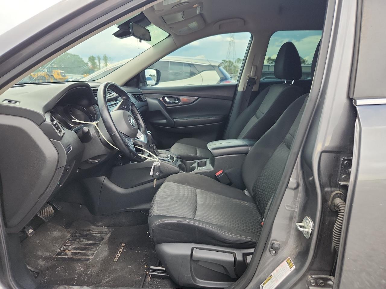 2020 Nissan Rogue S - Image 7