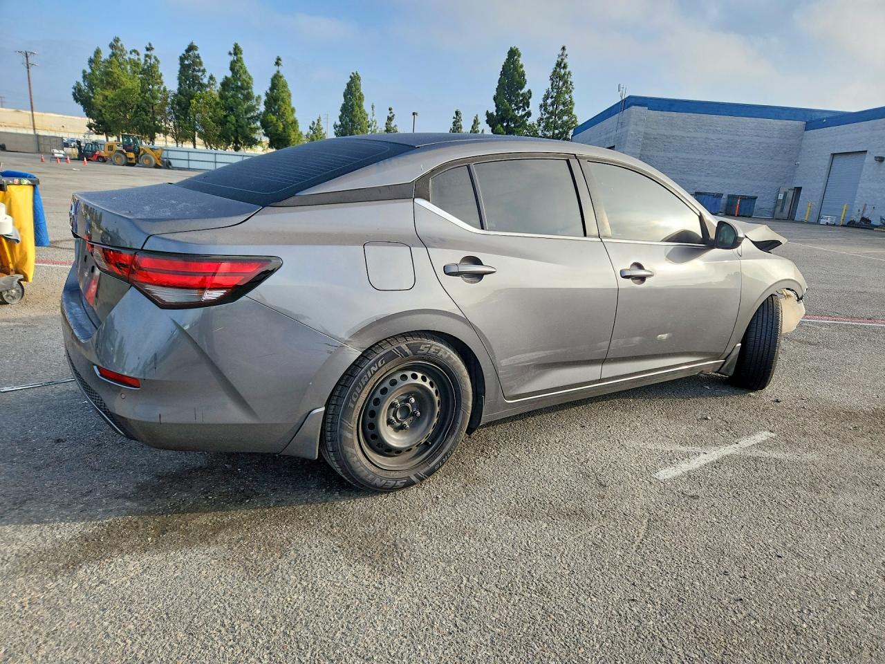 2020 Nissan Sentra S - Image 3