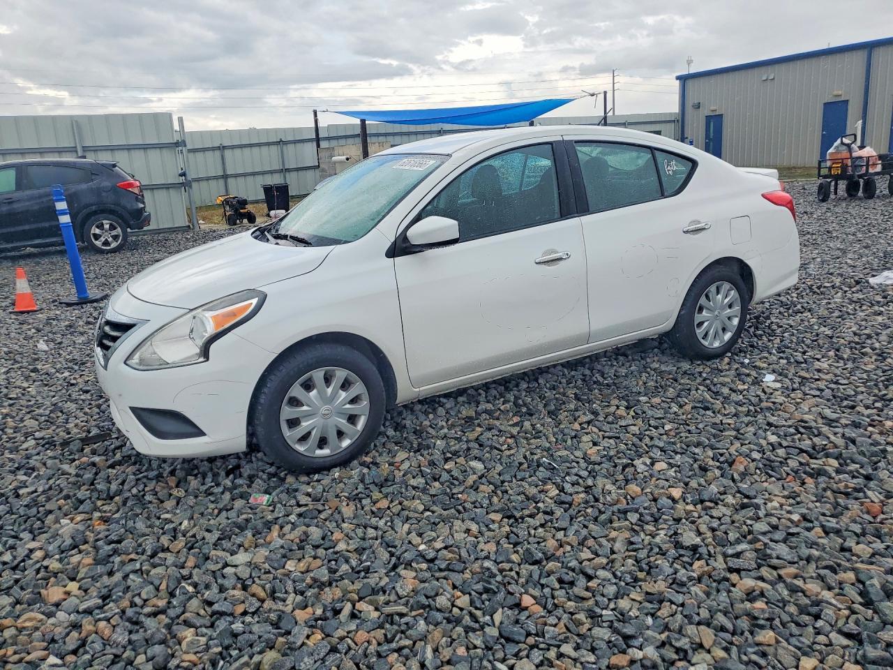 2019 Nissan Versa Sv