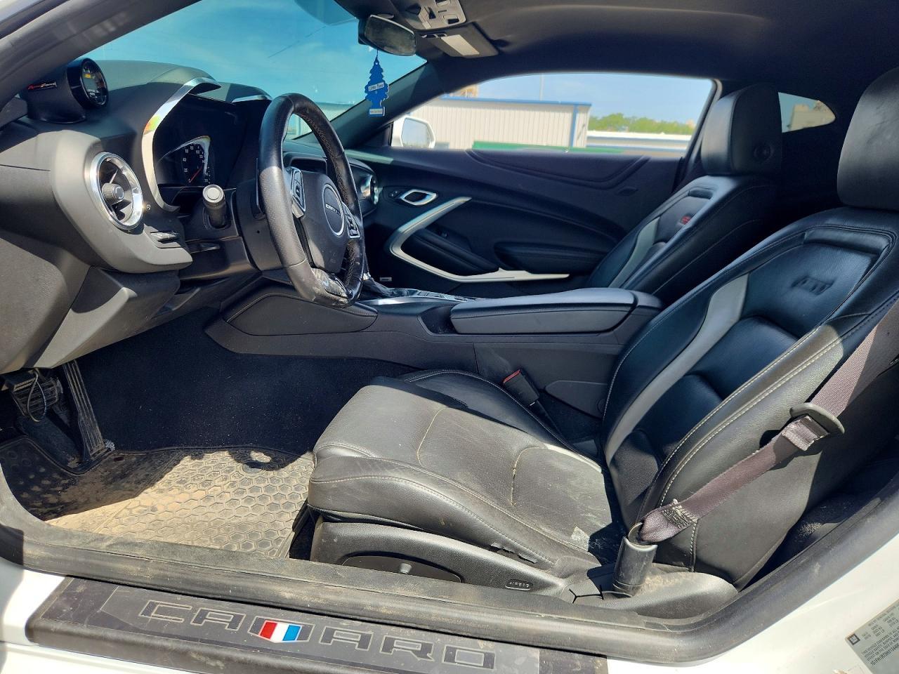 2017 Chevrolet Camaro Ss - Image 7