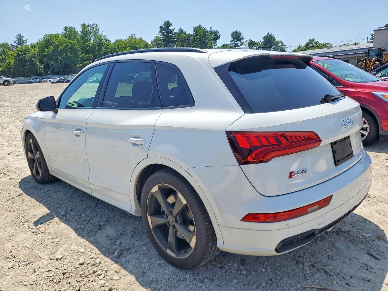 2019 Audi Sq5 Premium Plus - Фото 2