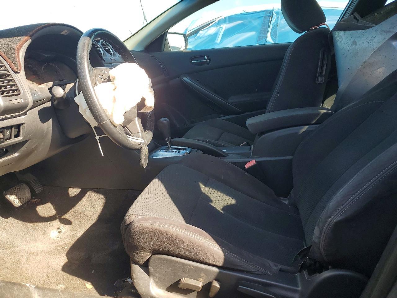 2010 Nissan Altima S - Image 7