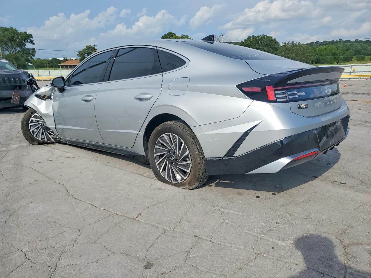 2025 Hyundai Sonata Hybrid Sel - Фото 2