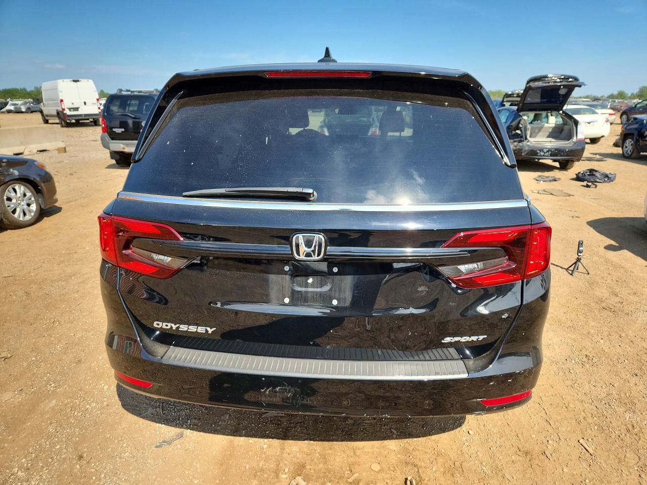 2024 Honda Odyssey Sport - Image 6