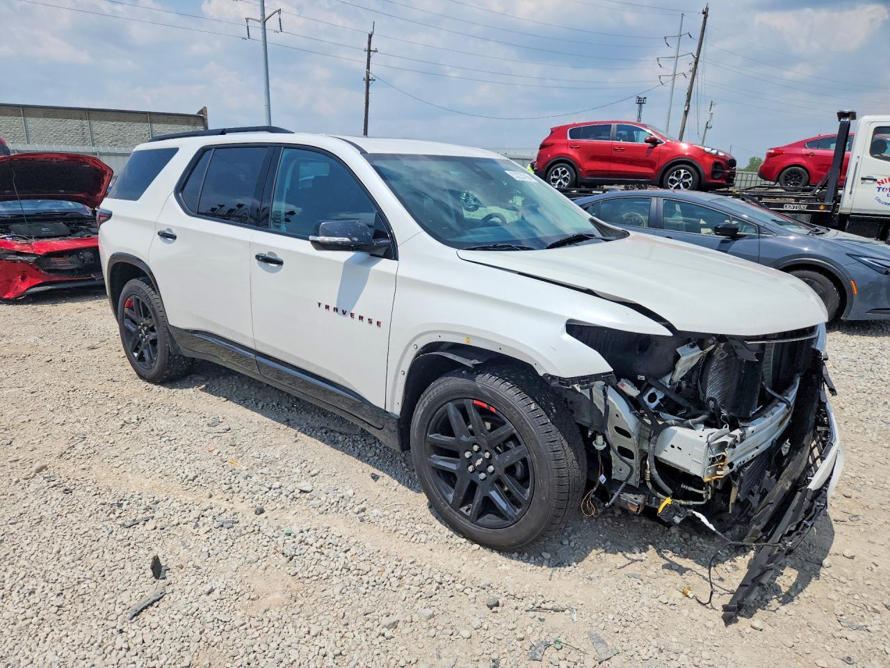 2018 Chevrolet Traverse Premier - Фото 4