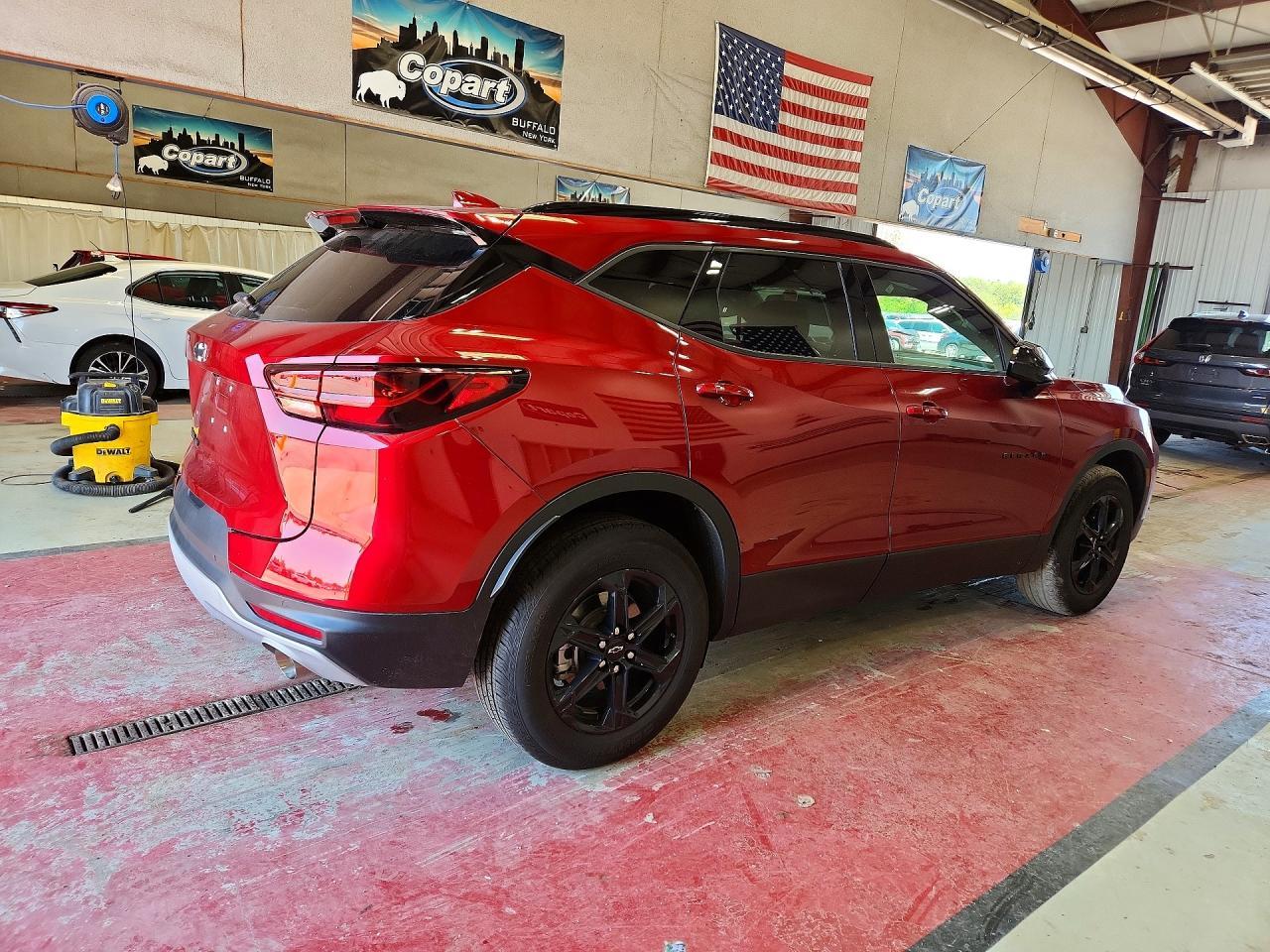 2025 Chevrolet Blazer 2Lt - Image 3