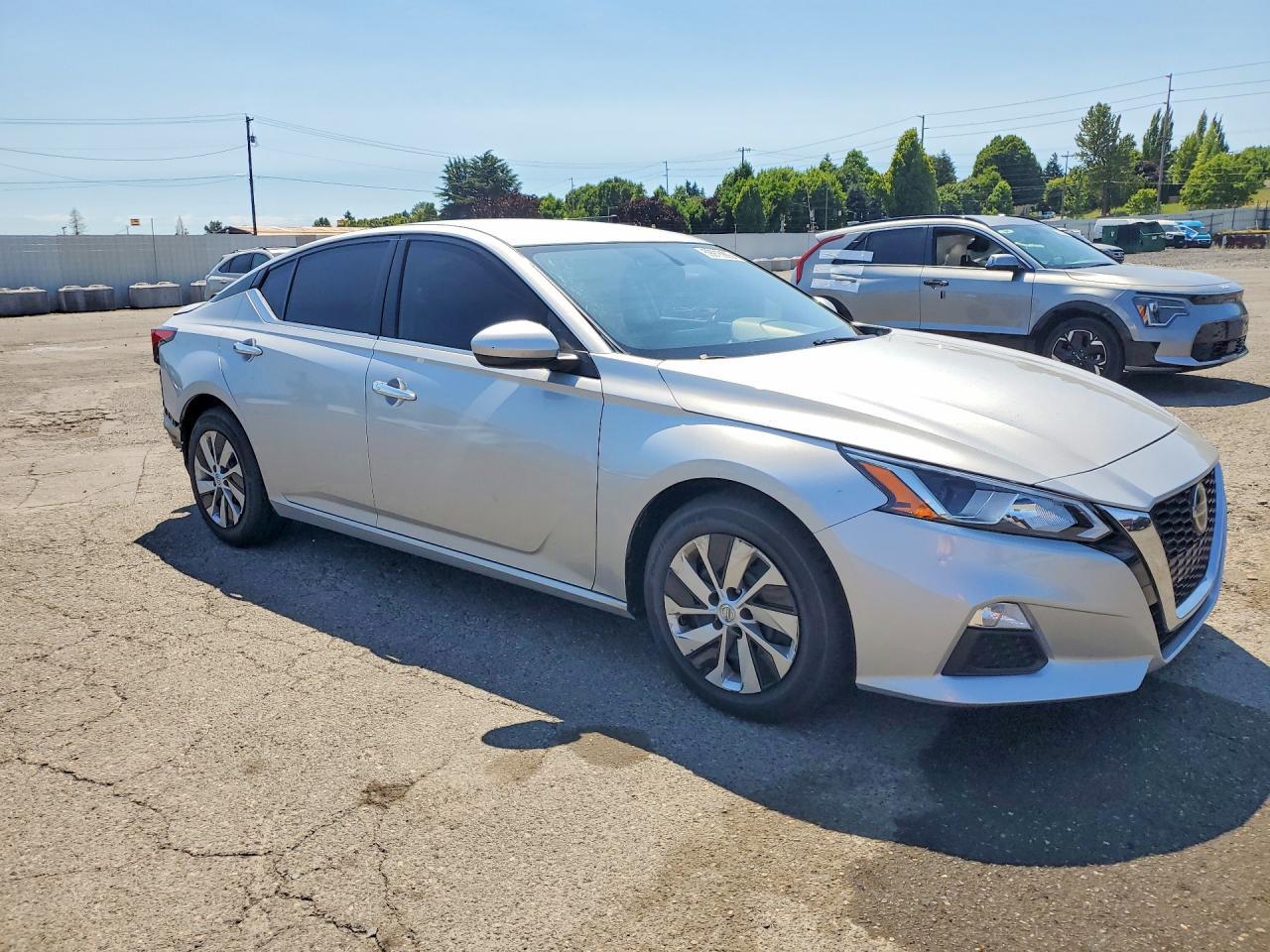 2020 Nissan Altima S - Фото 4
