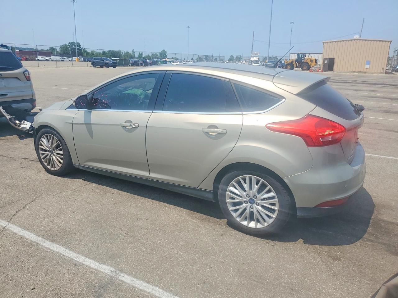 2016 Ford Focus Titanium - Фото 2