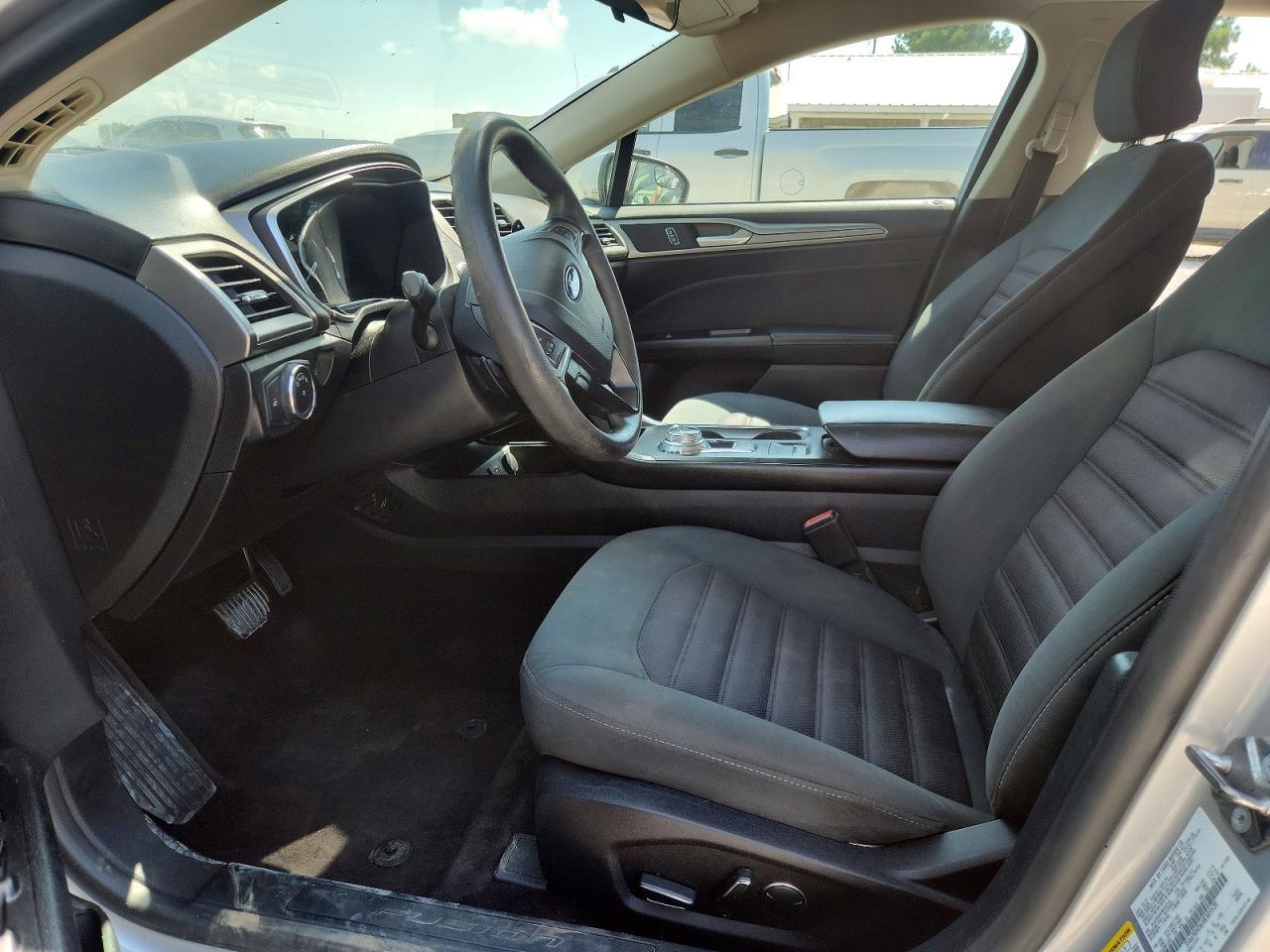 2017 Ford Fusion Se - Фото 7