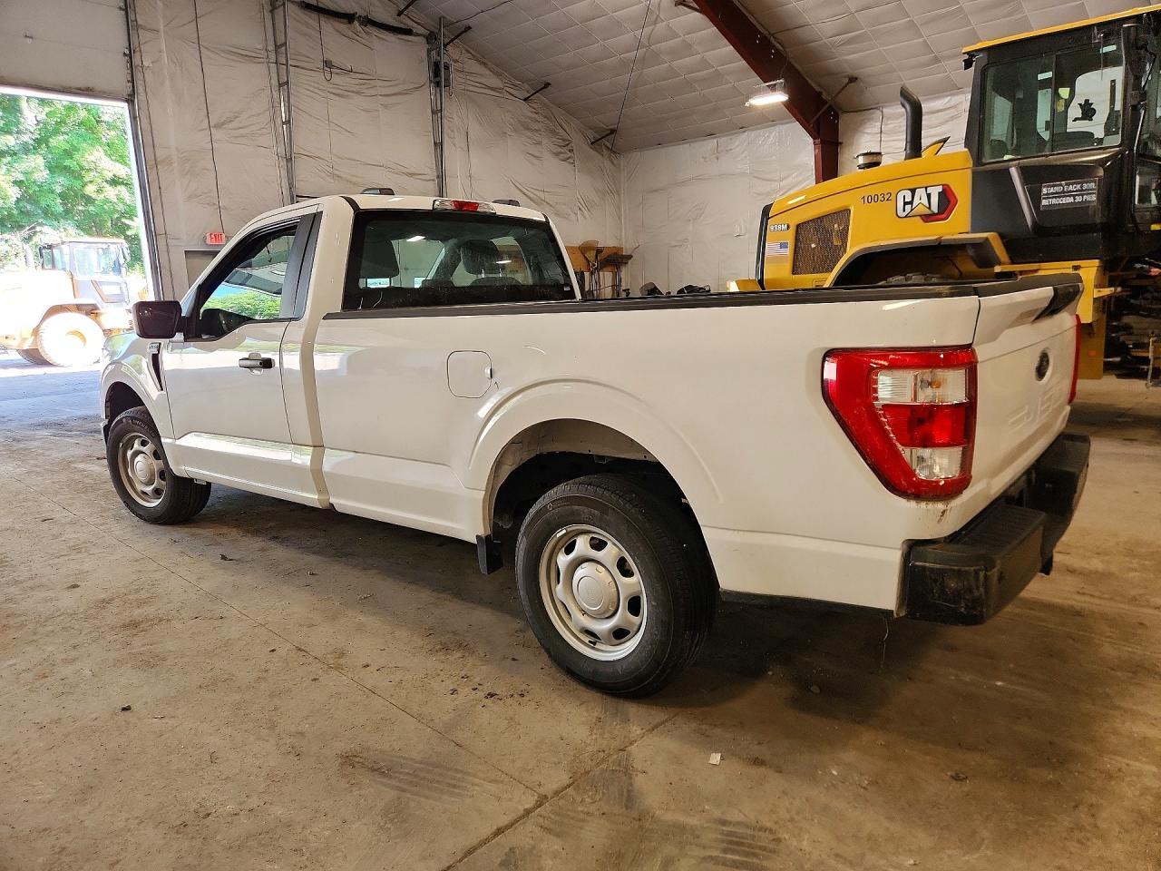 2023 Ford F150 - Фото 2