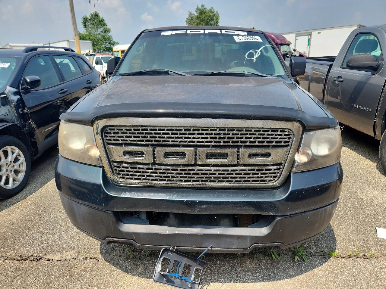 2004 Ford F-150 - Image 5