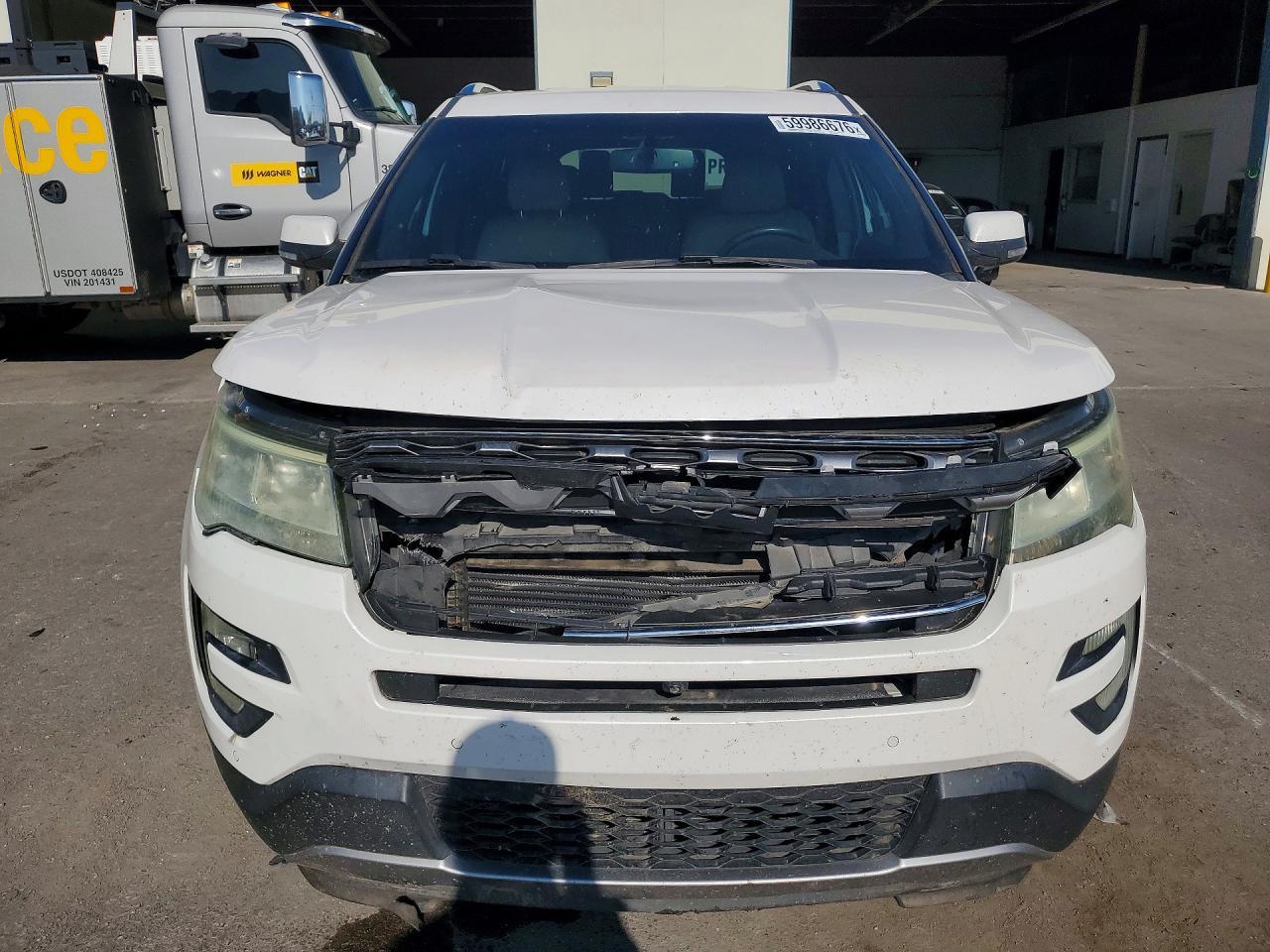 2017 Ford Explorer Limited - Фото 5