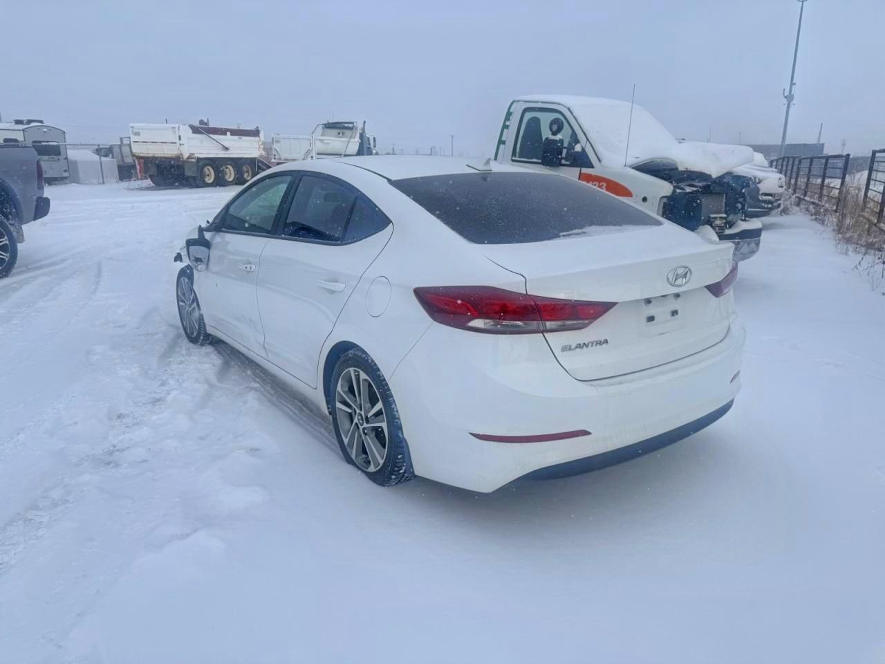 2018 Hyundai Elantra Sel - Image 2