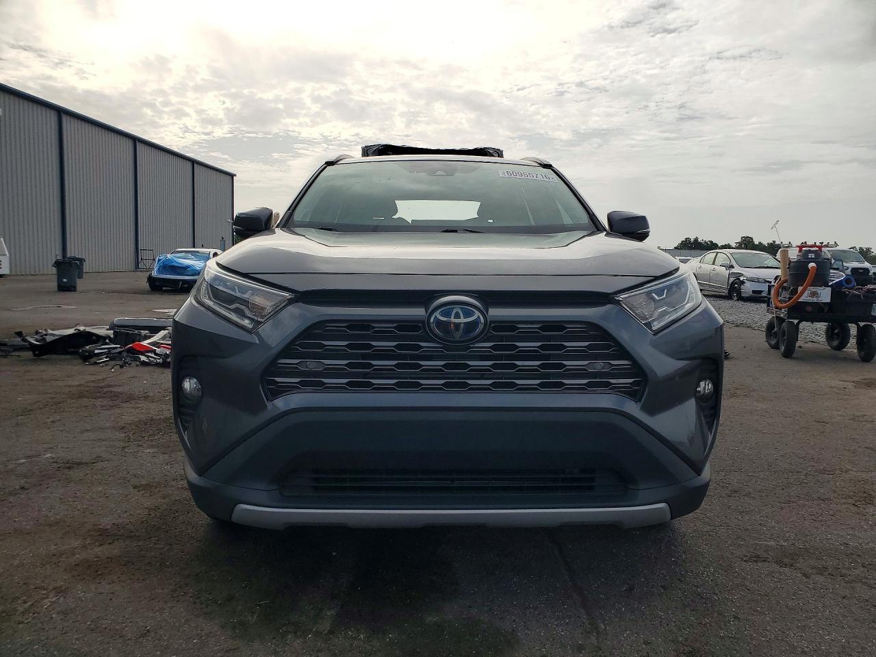 2021 Toyota Rav4 Limited - Фото 5
