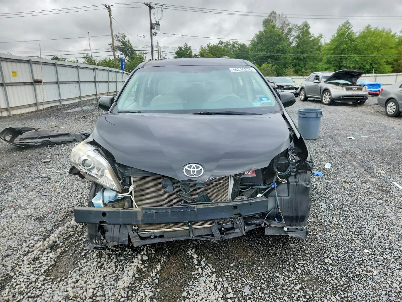 2012 Toyota Sienna Le - Фото 5