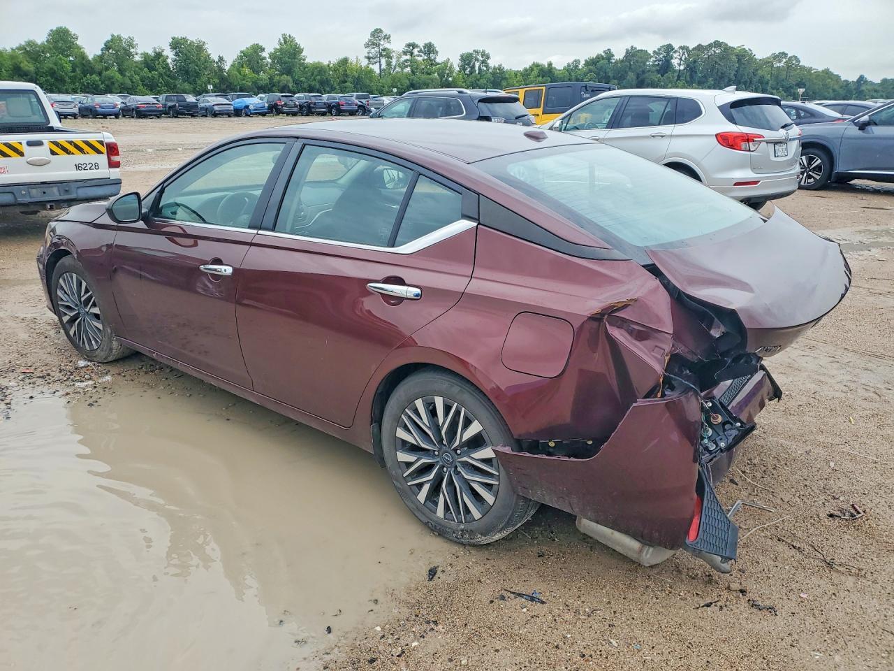 2024 Nissan Altima Sv - Фото 2