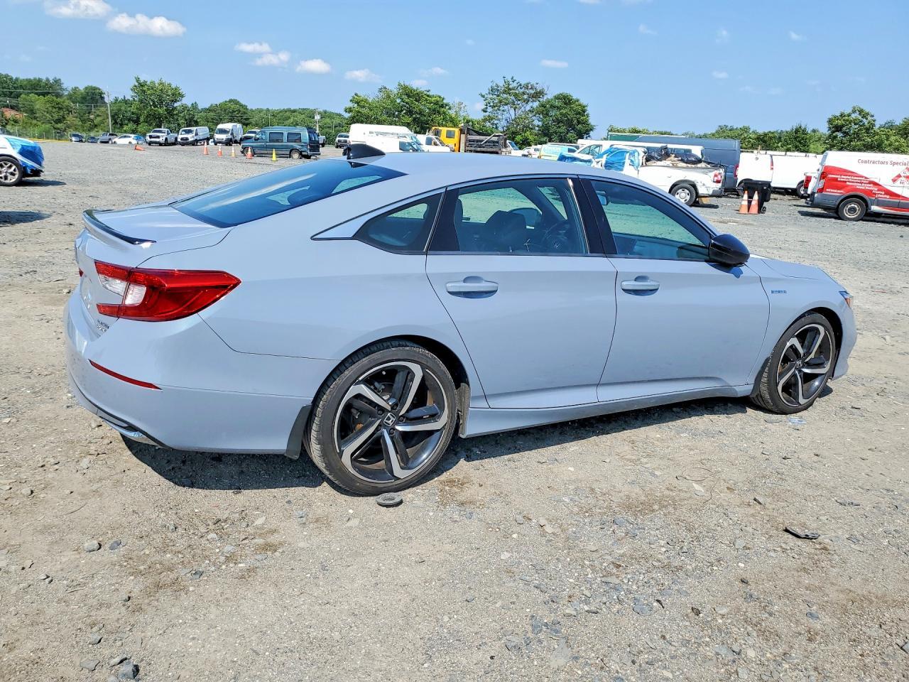 2022 Honda Accord Hybrid Sport - Фото 3