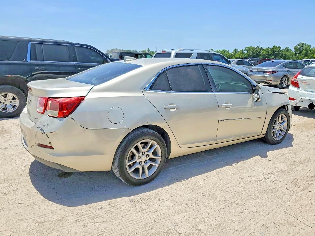 2015 Chevrolet Malibu 1Lt - Фото 5