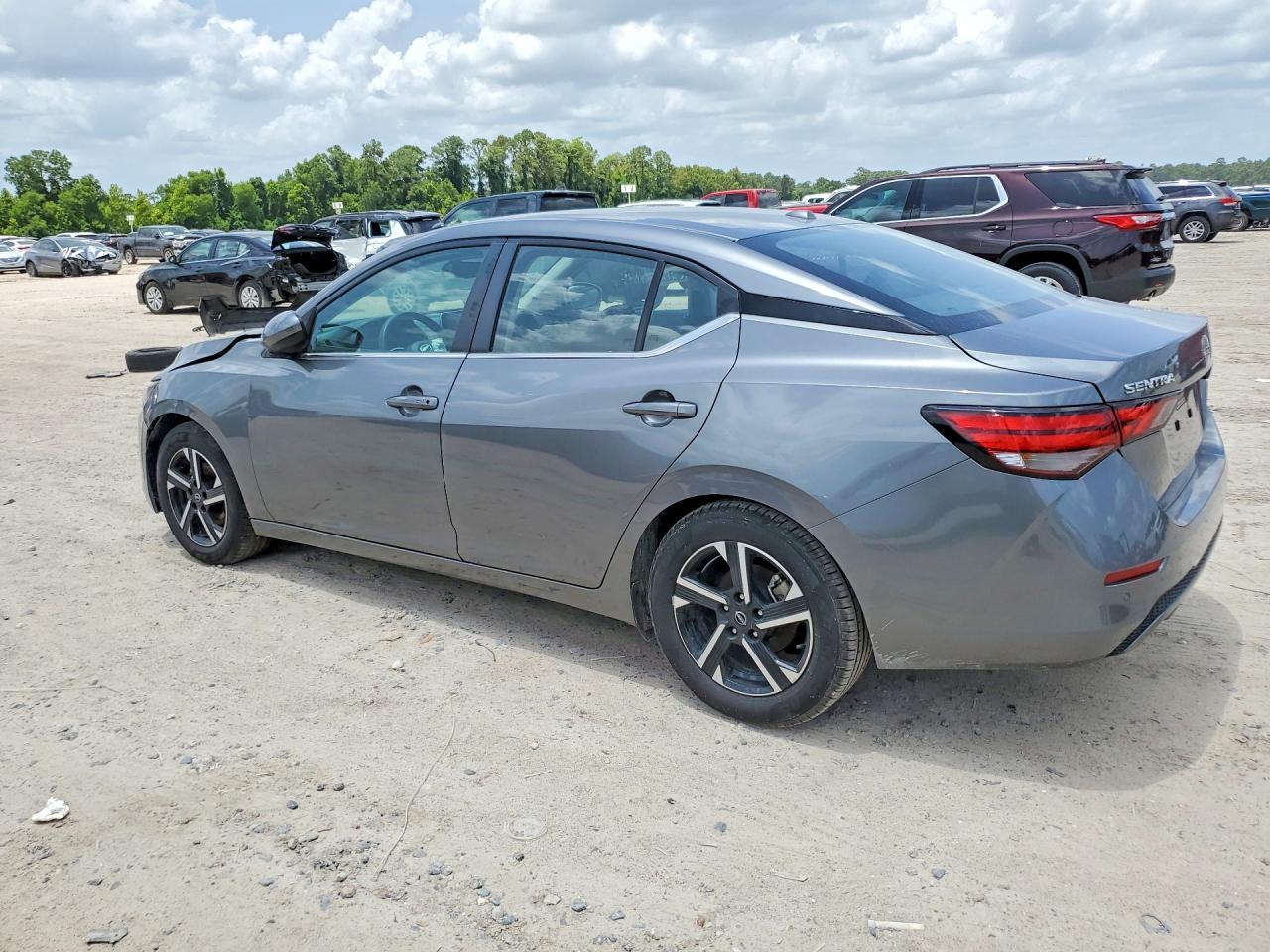 2024 Nissan Sentra Sv - Фото 2