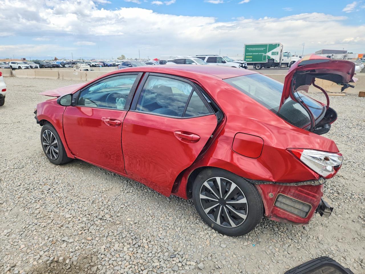 2016 Toyota Corolla Le - Фото 2