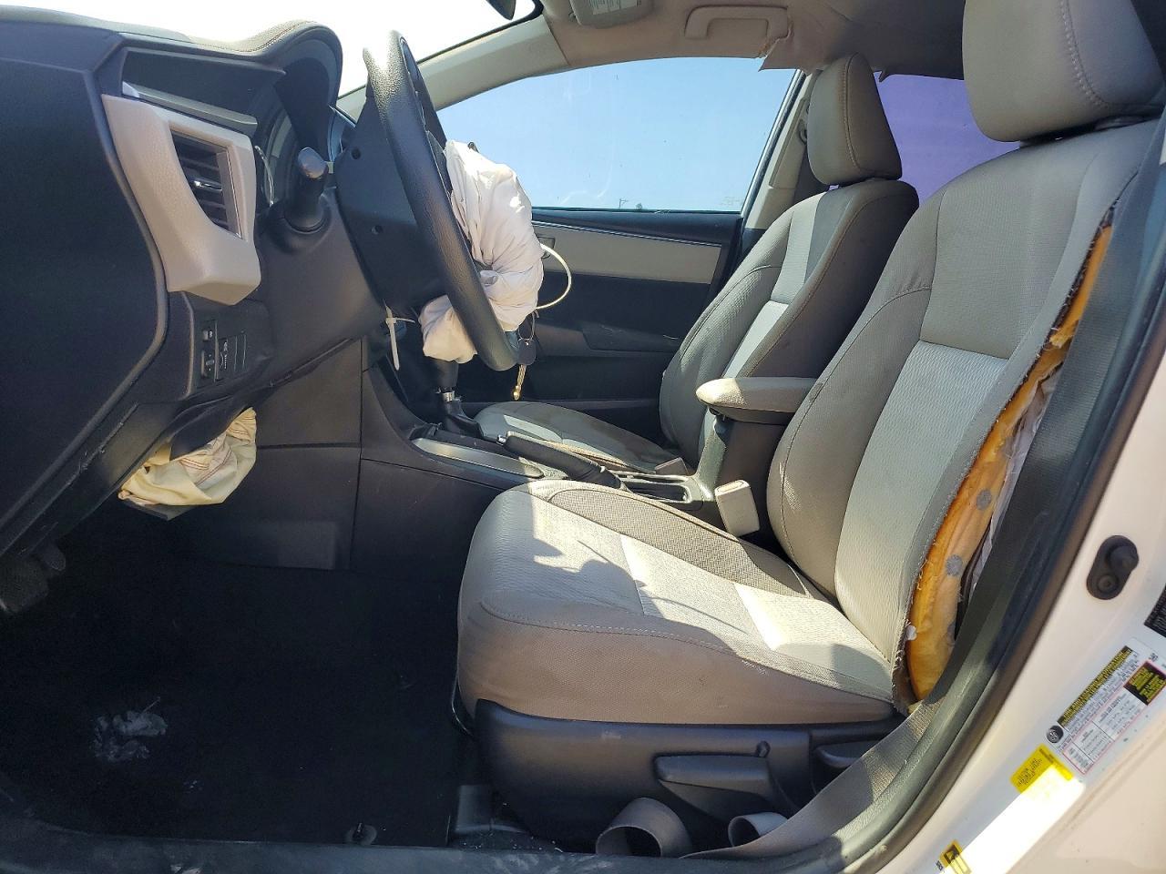 2016 Toyota Corolla Le - Фото 7