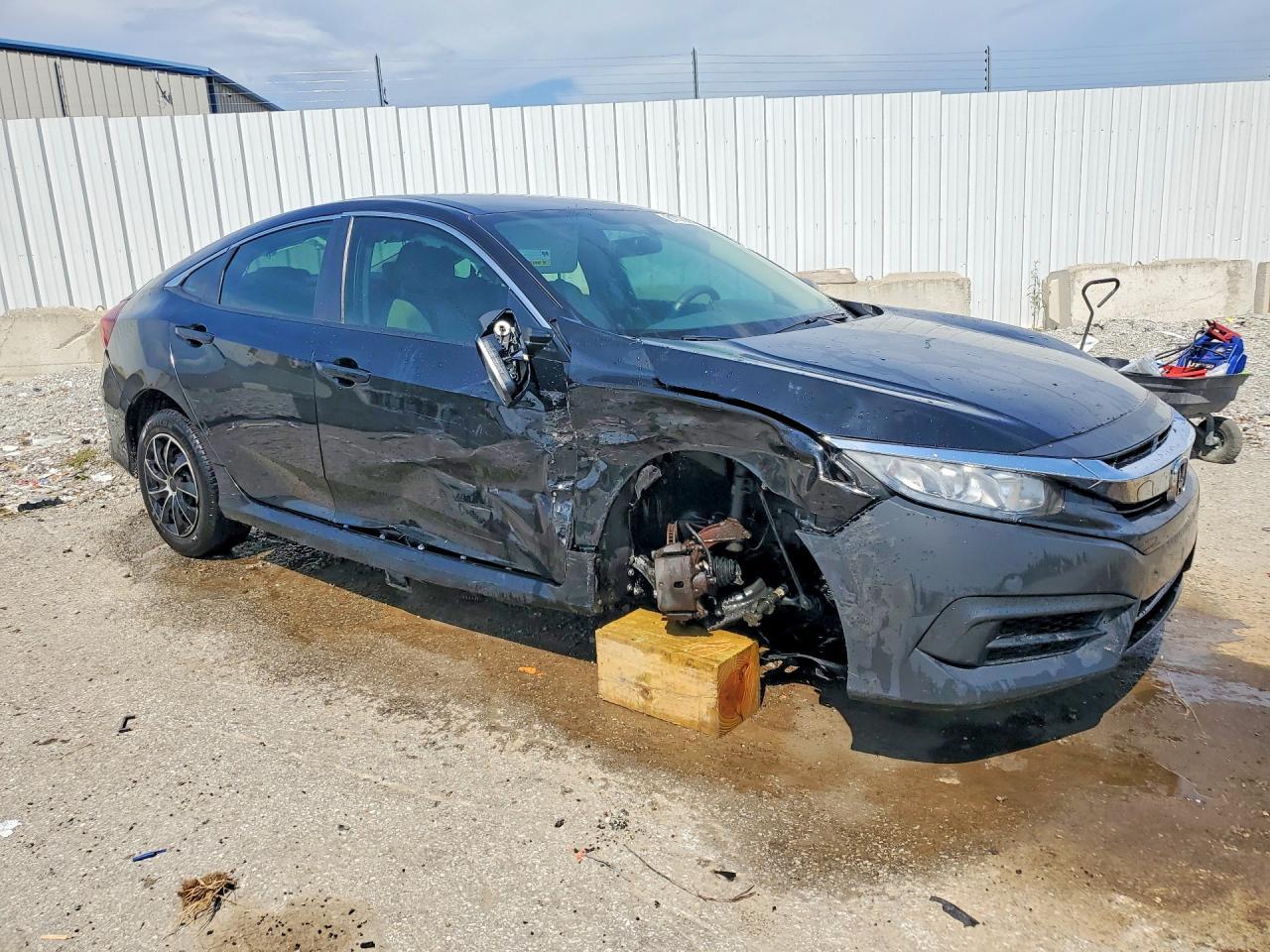 2017 Honda Civic Lx - Фото 4
