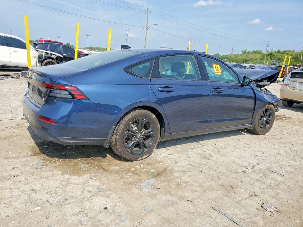 2025 Honda Accord Se - Фото 3