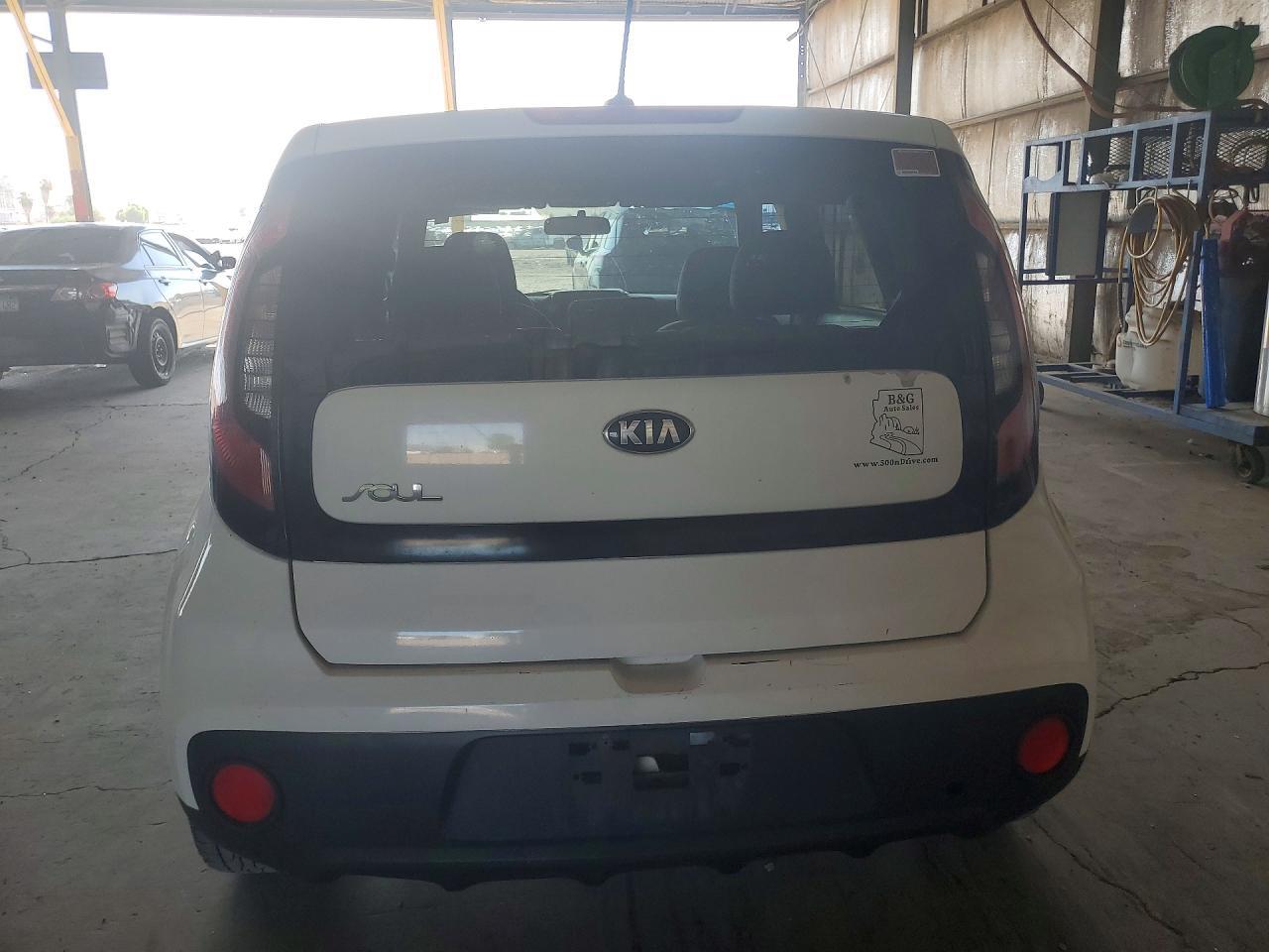 2017 Kia Soul Base - Фото 6