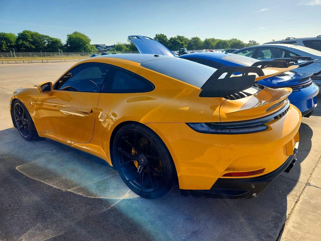 2022 Porsche 911 Gt3 - Image 2