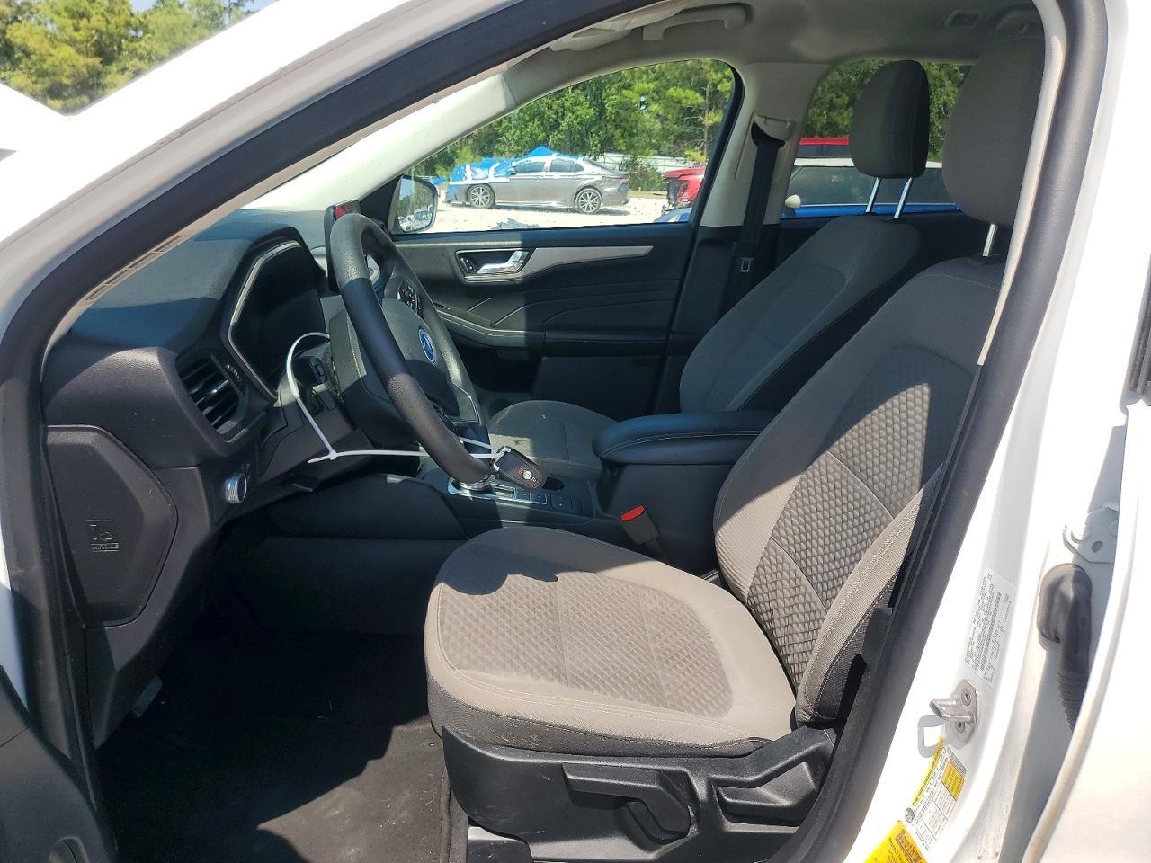 2021 Ford Escape Se - Фото 7